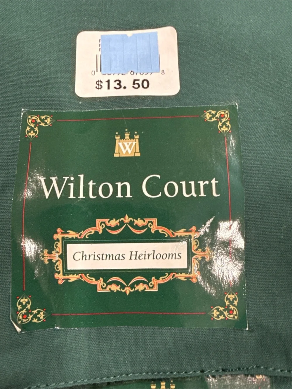 12 Wilton Court Christmas Heirlooms Green Placemats 2004 Regency Traditional New